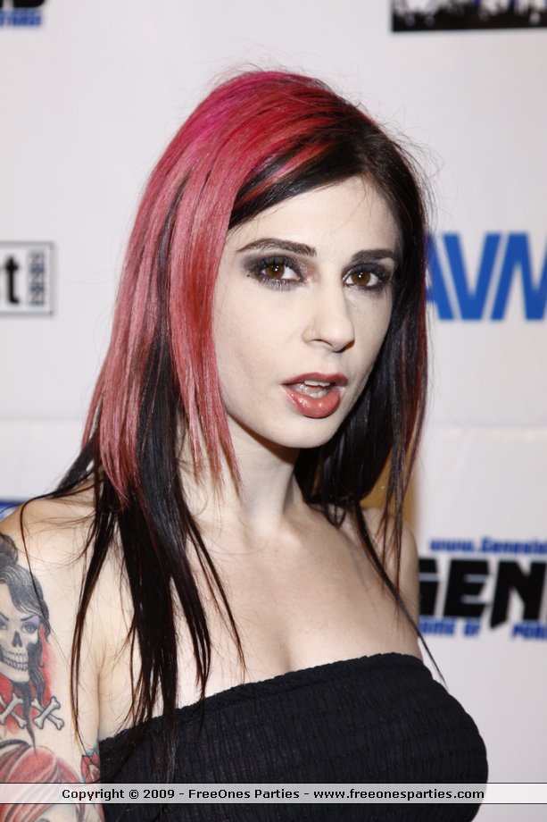 joanna angel_fad09_allenk_emmreport_1913.JPG